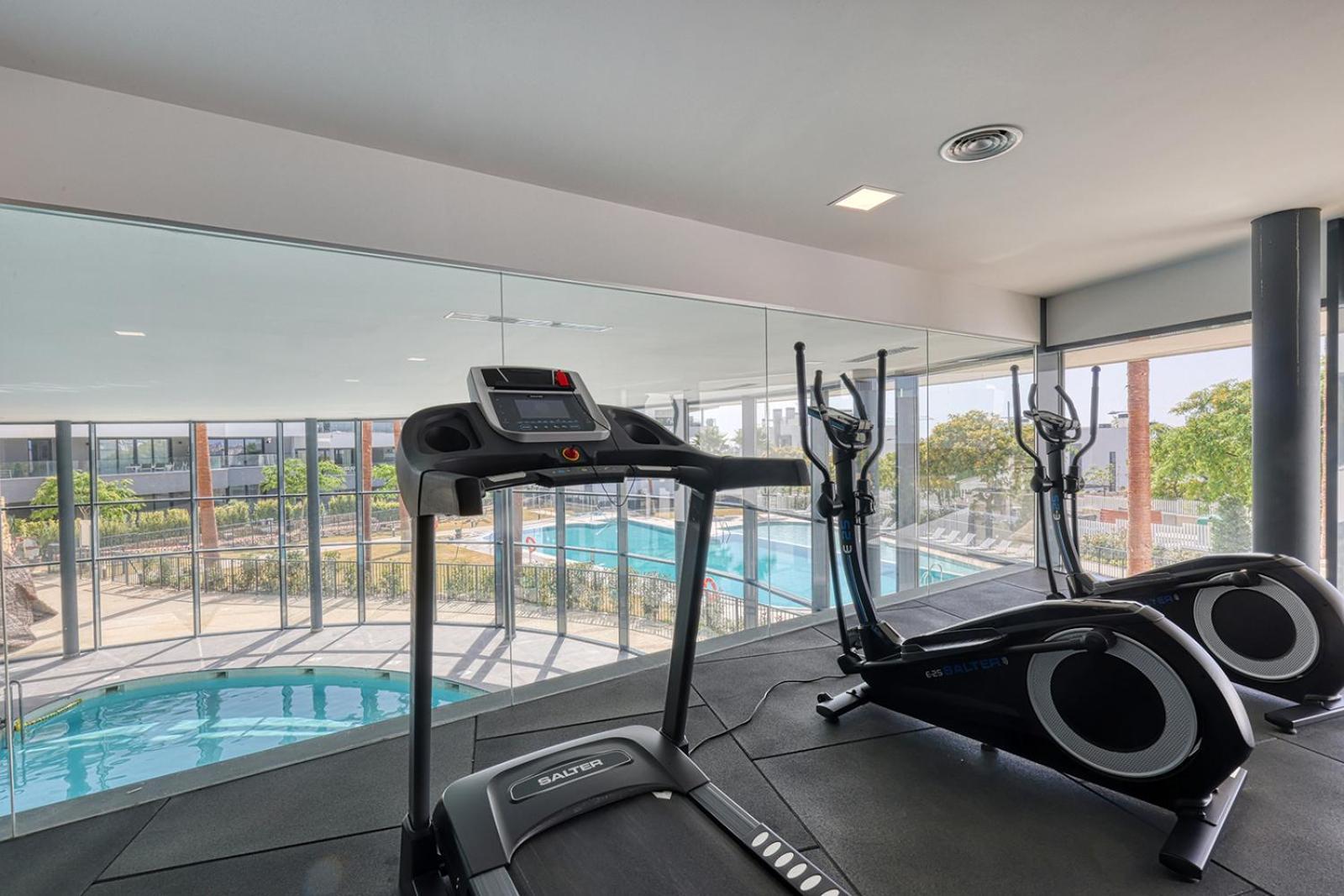 Estepona Place - Spacious Family City Apartment 外观 照片